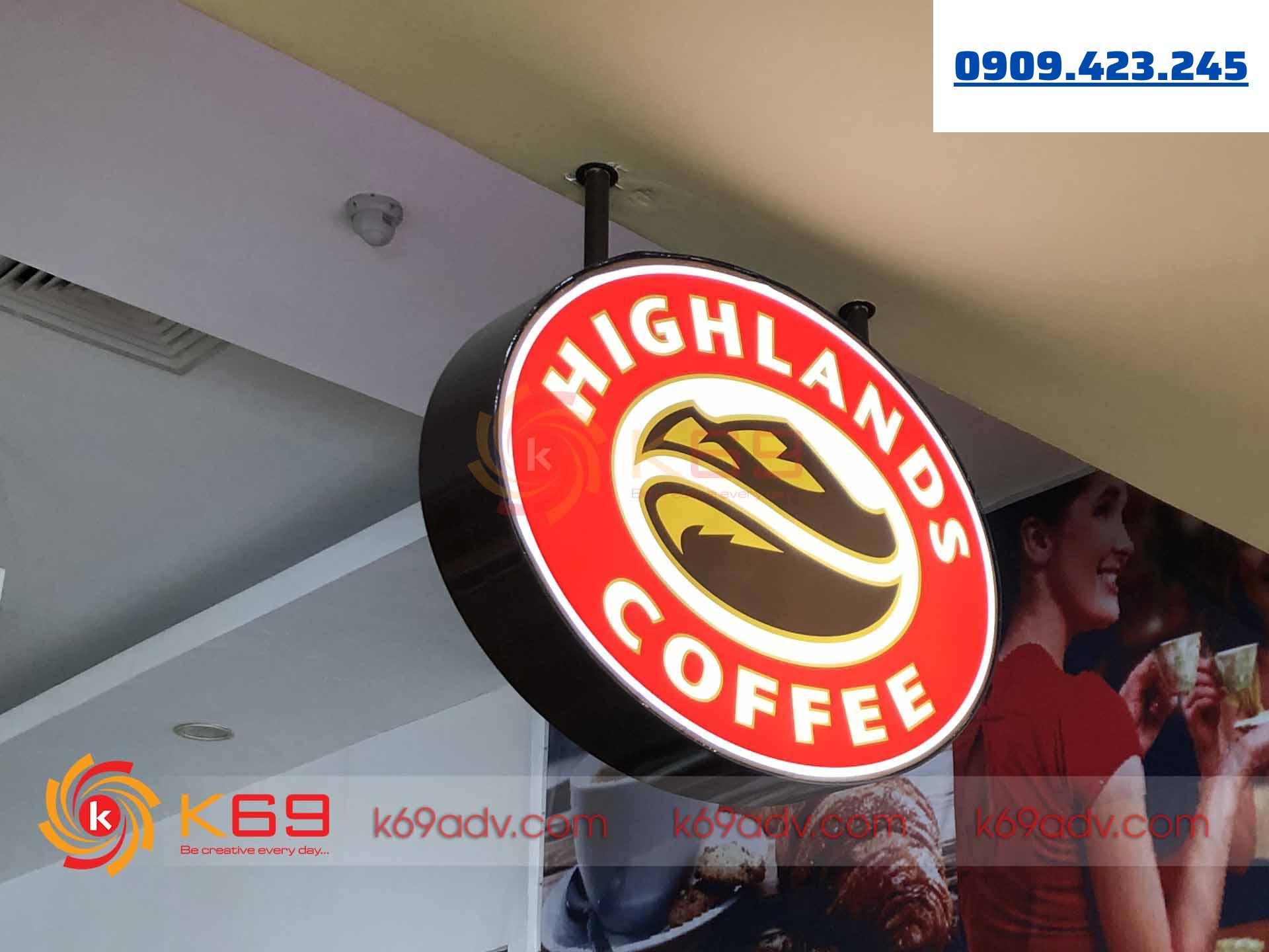 Mẫu bảng hiệu hộp đèn HighLand Coffee tại K69ADV